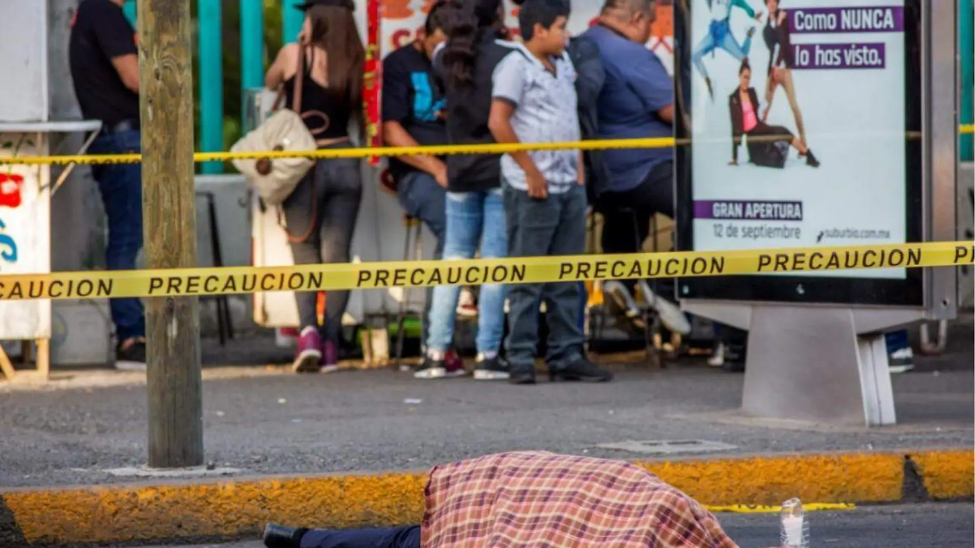 Policia muerta